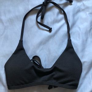 Black bikini top